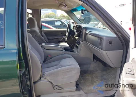 2003 Chevrolet Suburban C1500 from USA, damaged, VIN 1GNEC16T03J161779